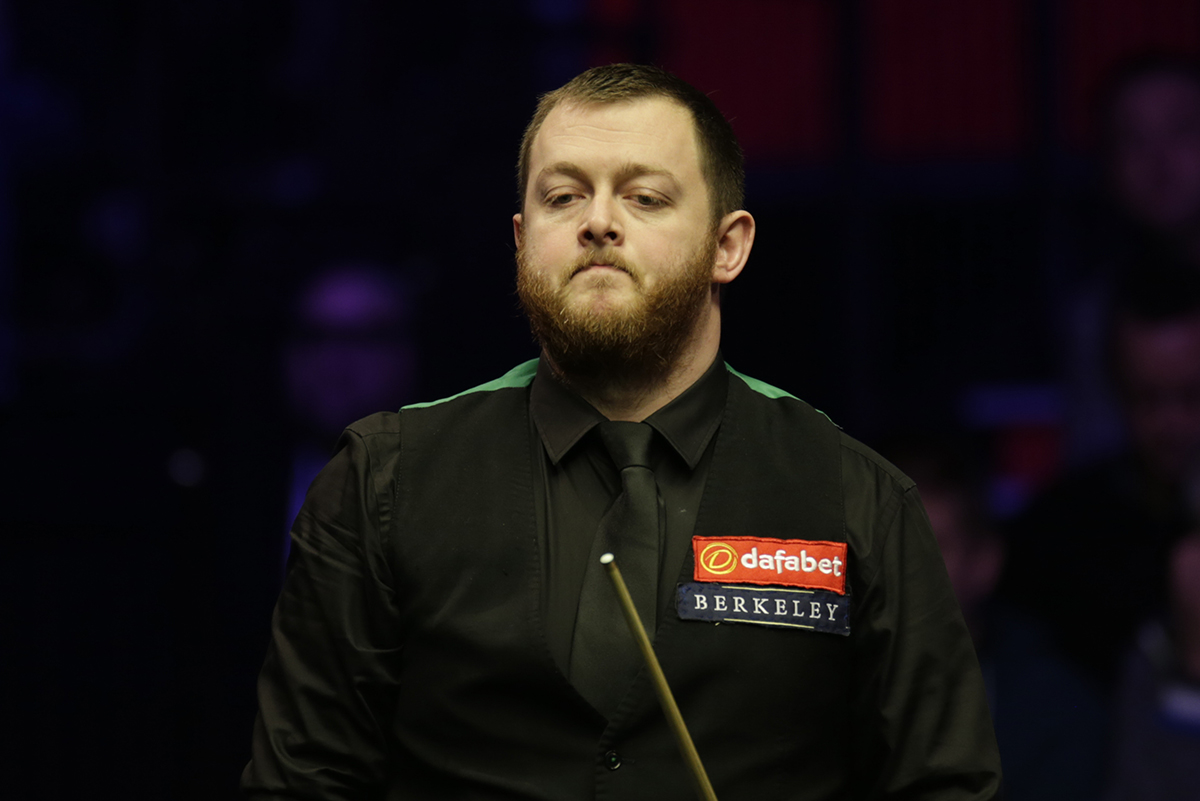 而且球员仍 而且球员仍